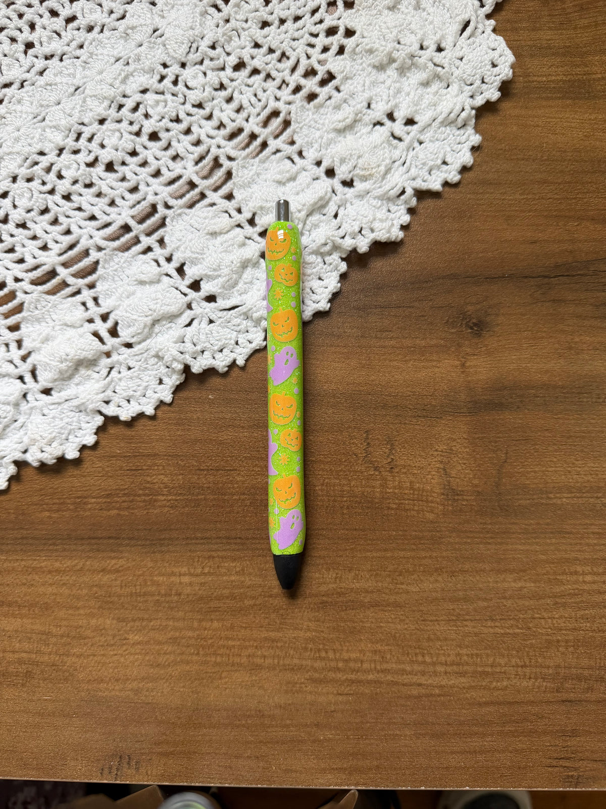 Spooky Vibes Pen