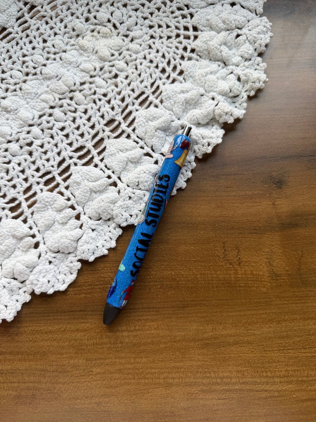 Social Studies Pen