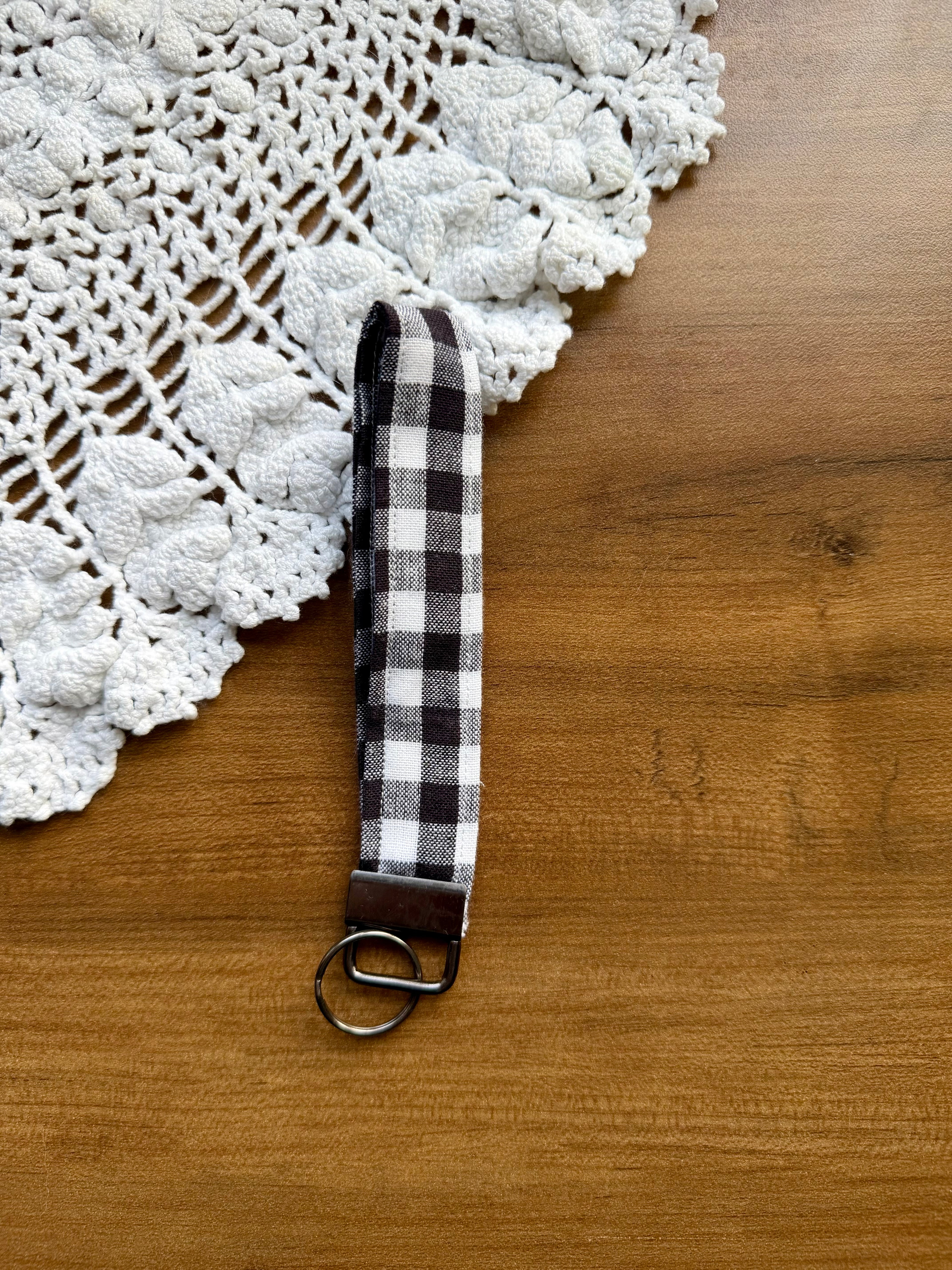 Black Checkered Wristlet w/ Black Keychain