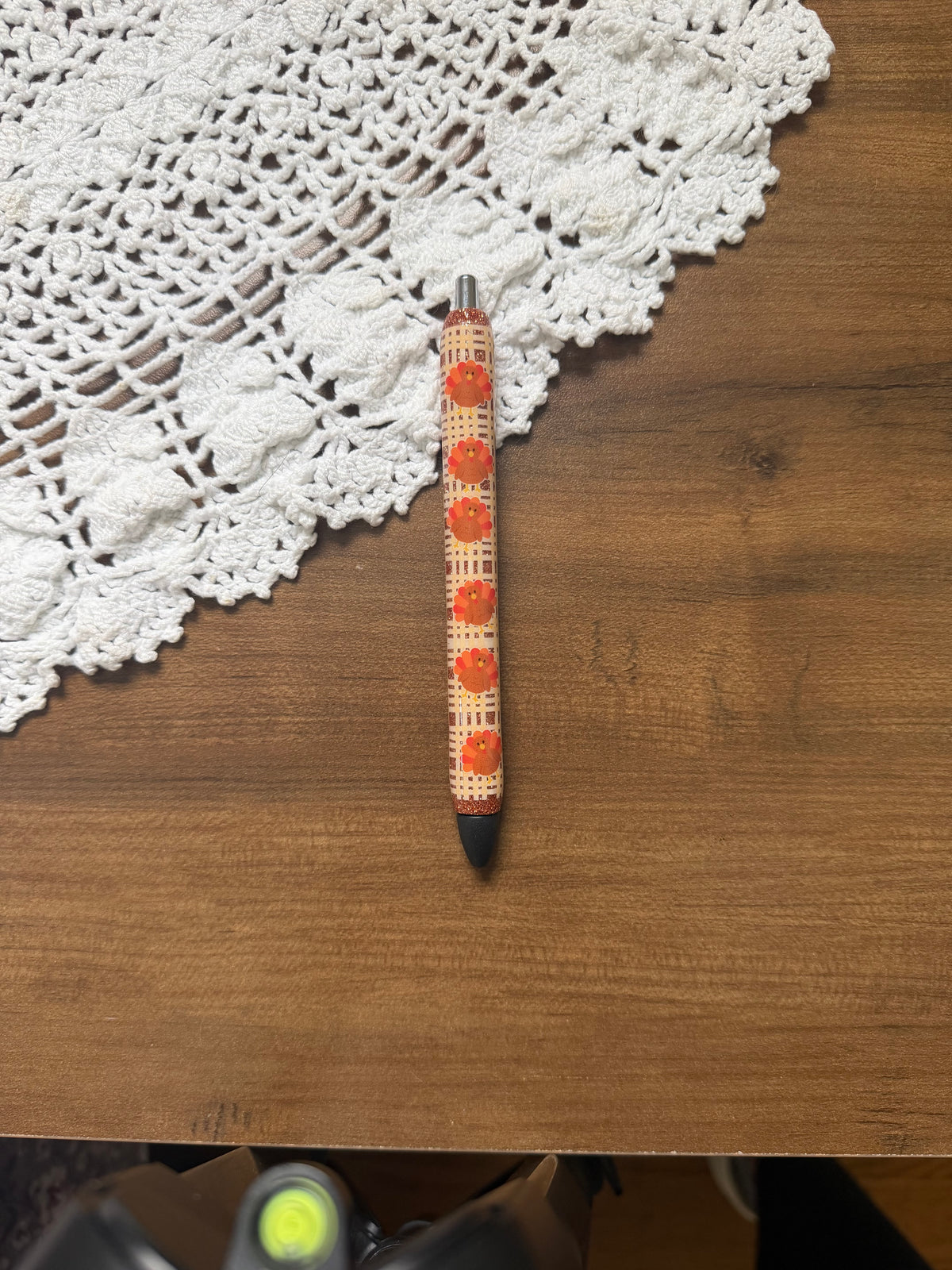 Turkey Plaid Pen