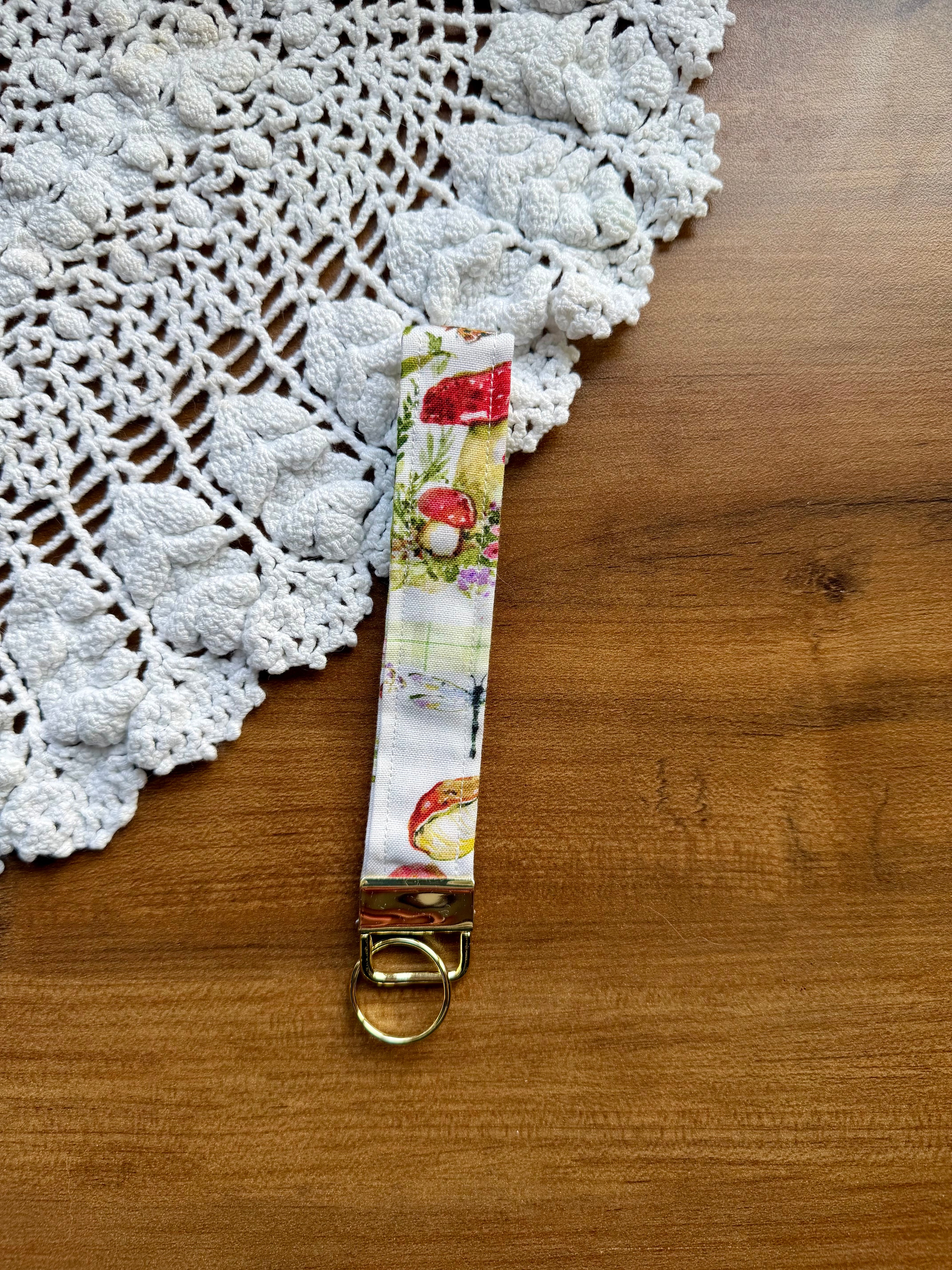 Mystical Mushrooms Wristlet w/ Gold Keychain