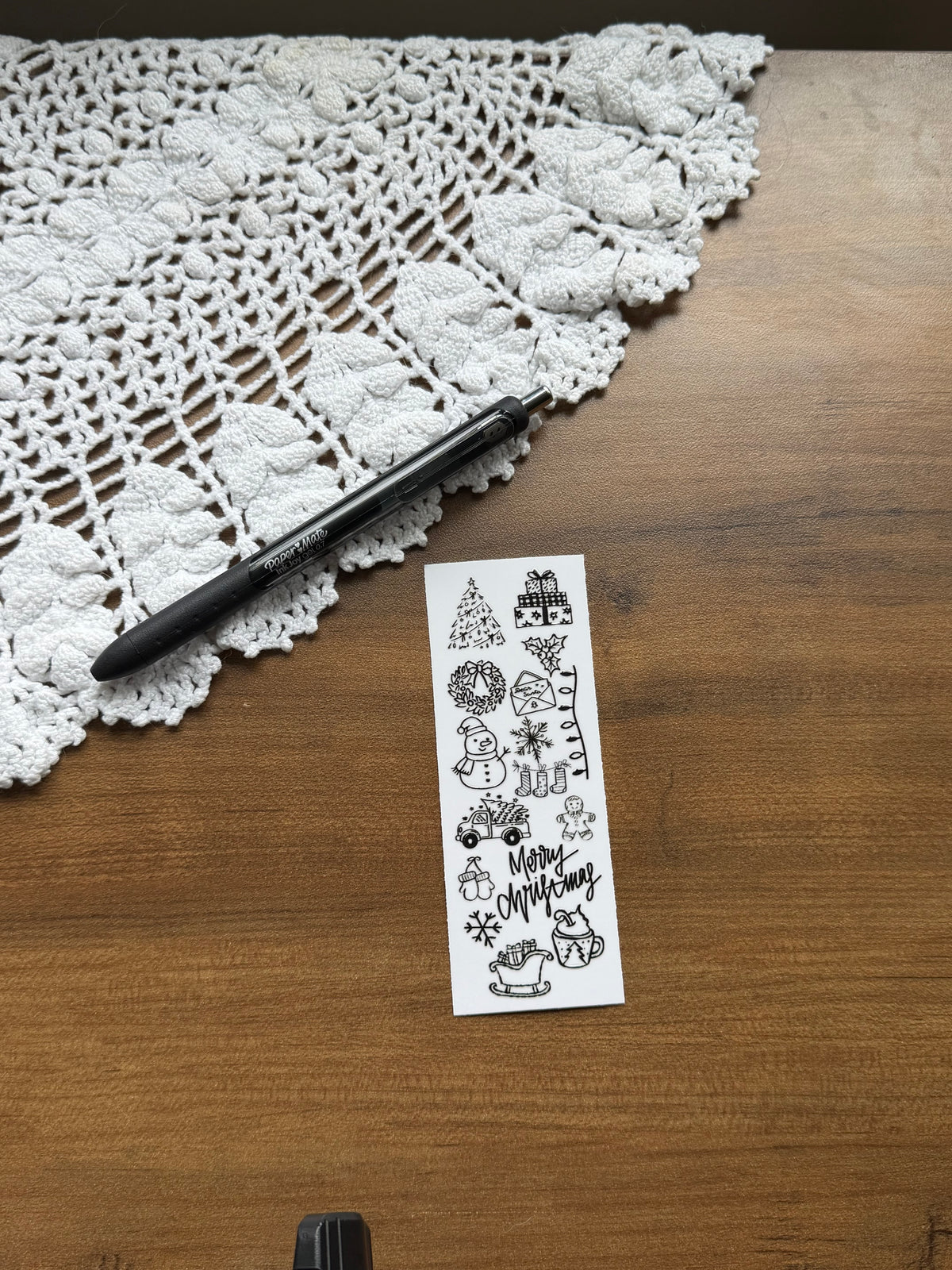 Christmas Stencil Pen Wrap