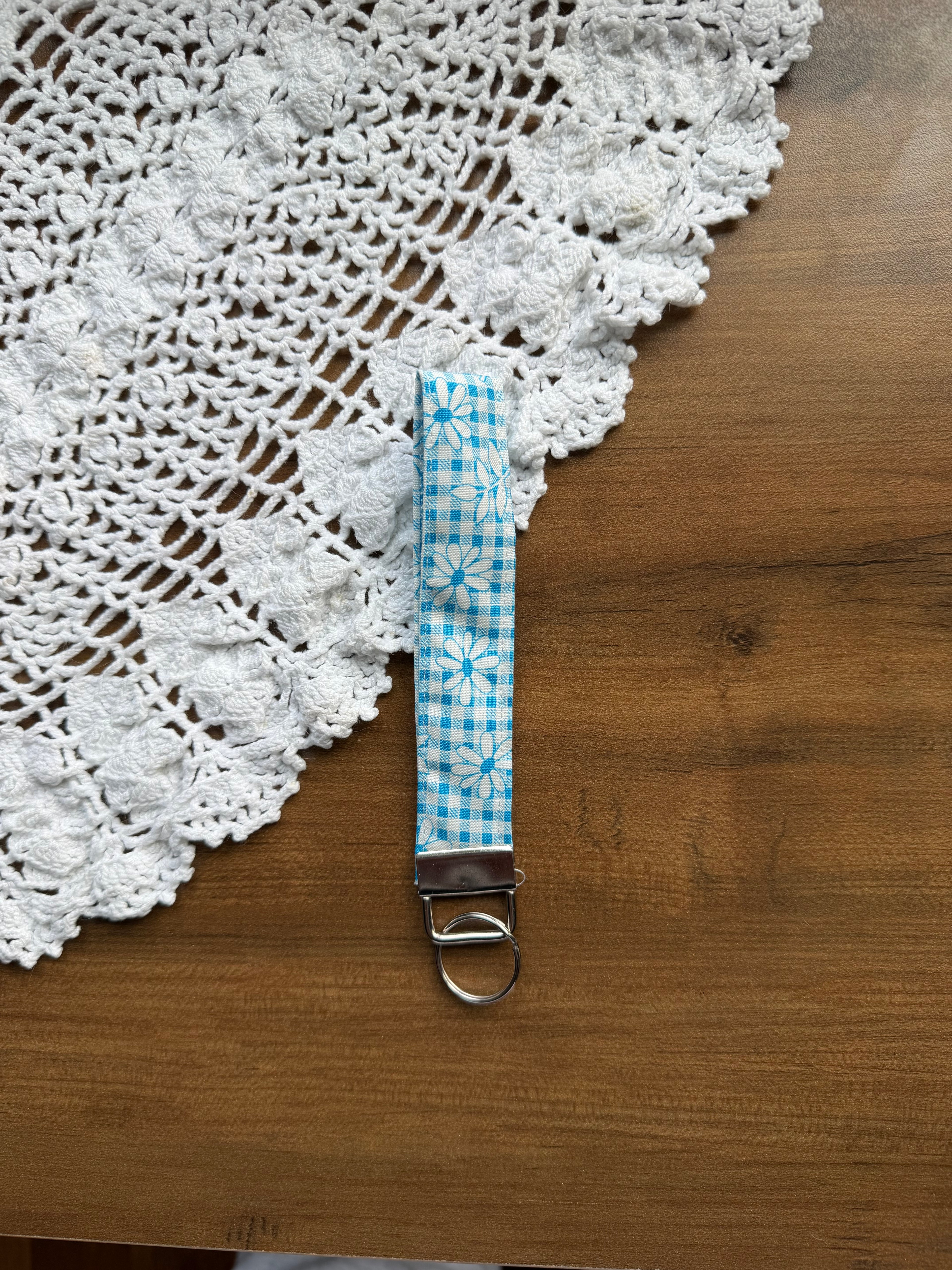 Blue Floral Checkered w/ Silver Keychain