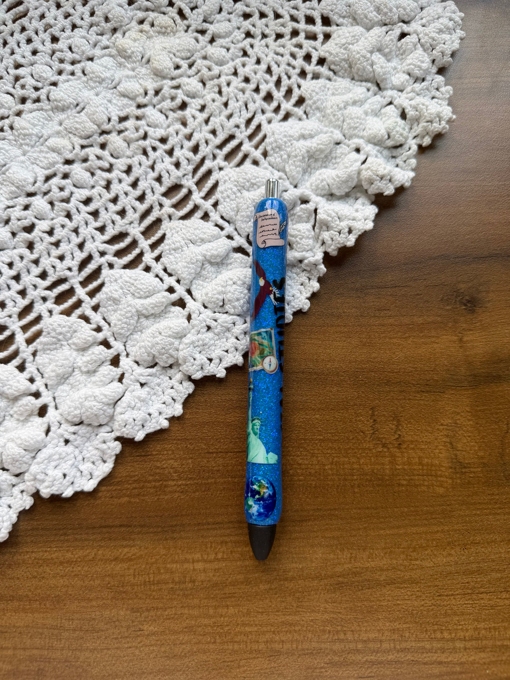 Social Studies Pen