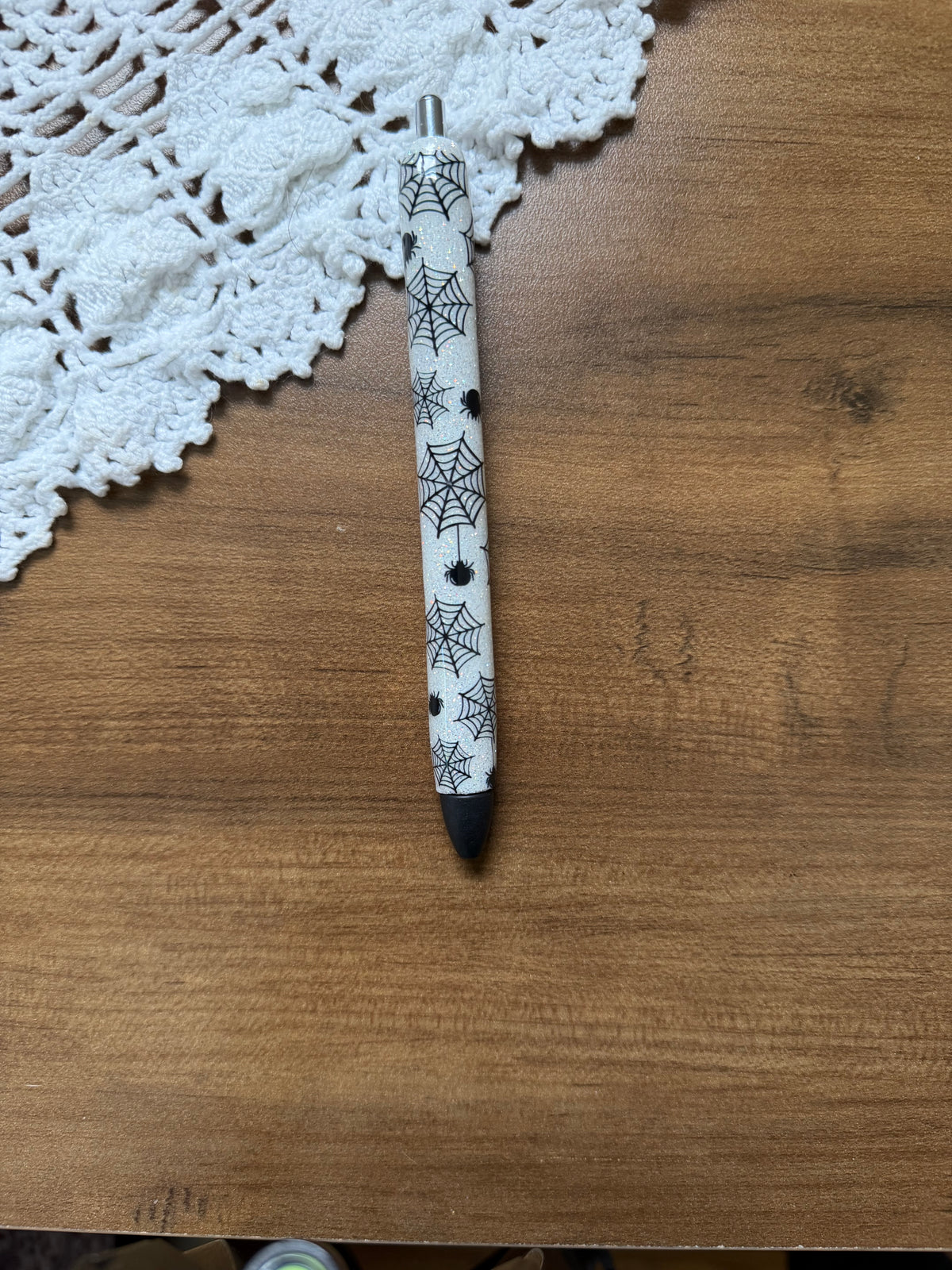 Simple Spiderweb Pen